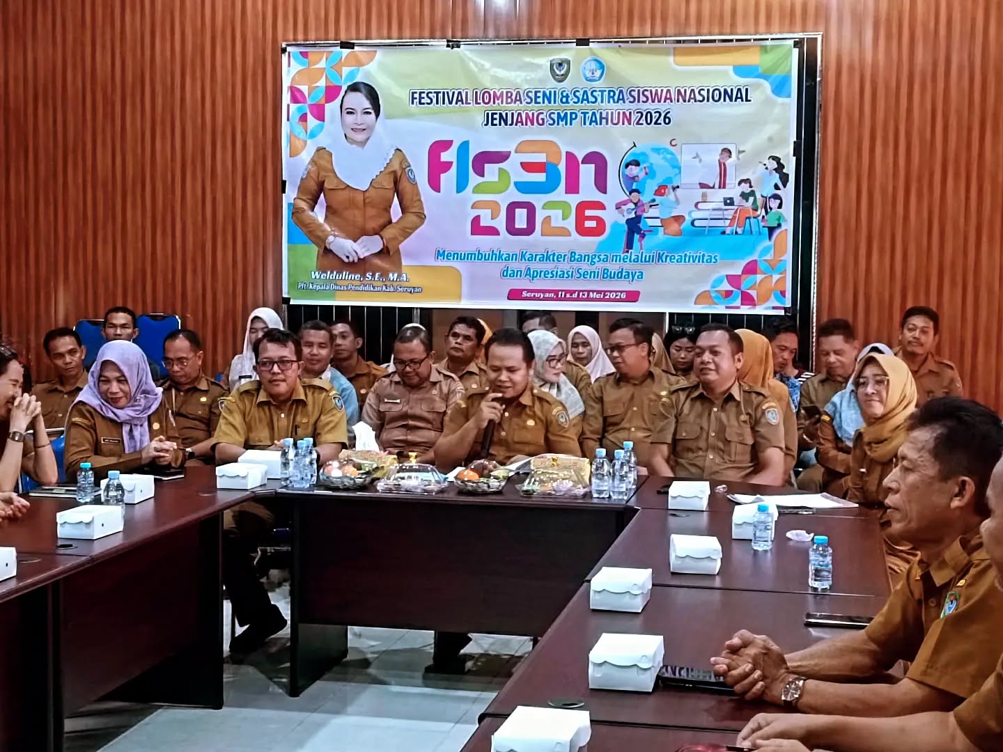 Pembukaan Festival dan Lomba Seni Siswa Nasional (FLS2N) tingkat Kabupaten Seruyan 2026